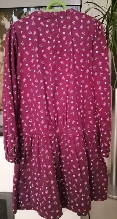 Fioletowa sukienka w kwiatuszki h&m 122