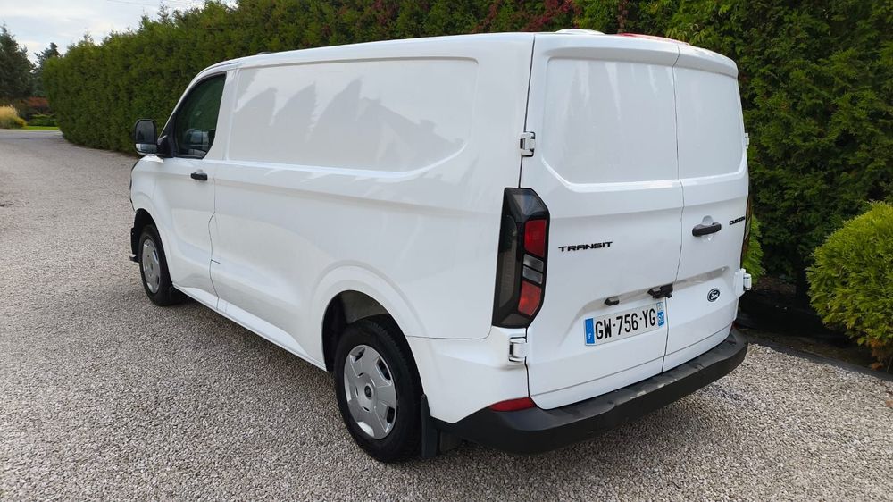 Ford Custom  Pali Jeżdzi
