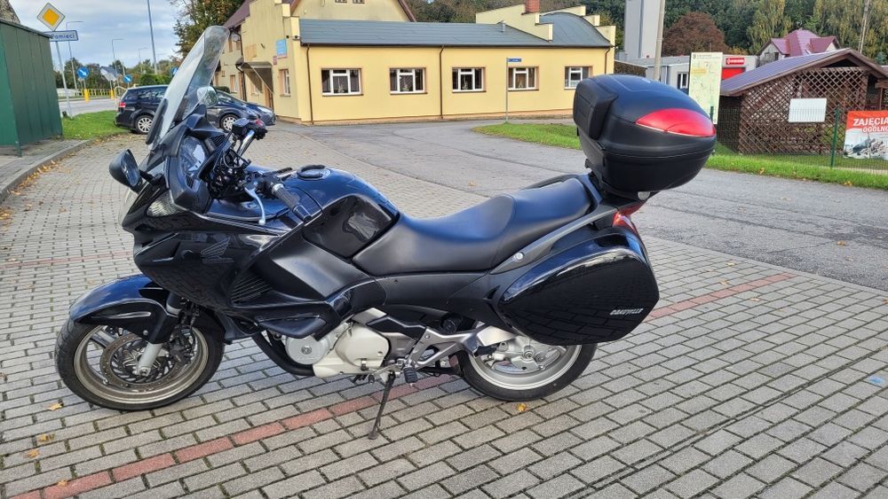Honda NT700V 2006