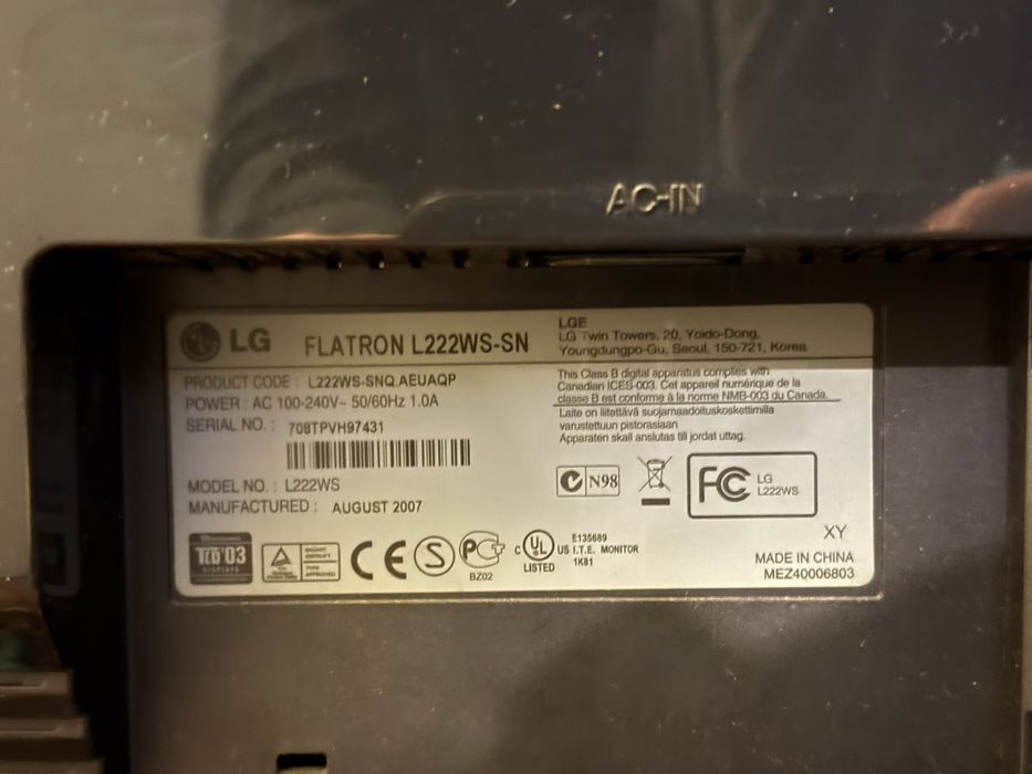 Monitor LG Flatron 22" L222WS – A Funcionar Perfeitamente