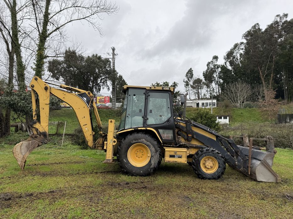 Retroescavadora CAT 428D