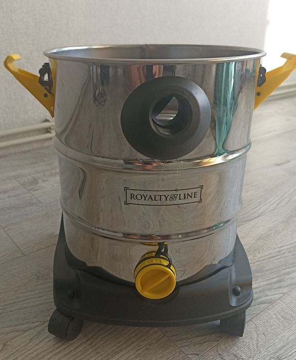 Пылесос Royalty Line RL = WDVC = 25