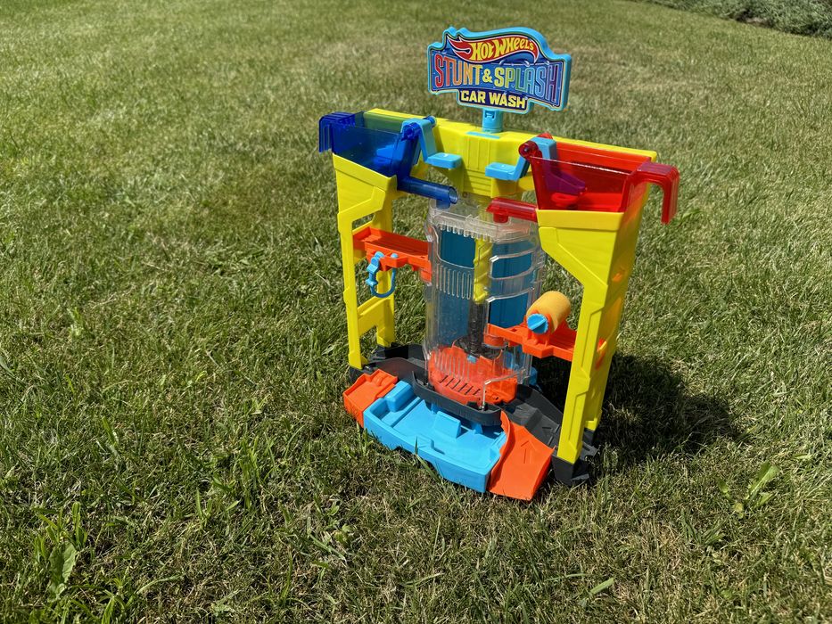 Мийка hot wheels