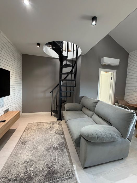 Продам 2-кімнатну квартиру в ЖК Desna residence