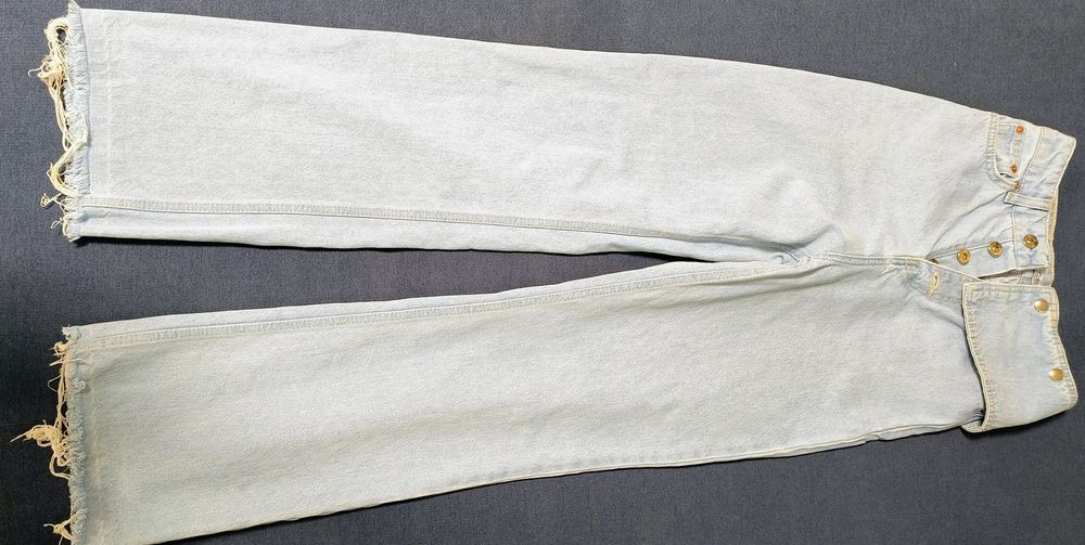 Продам джинси Twice