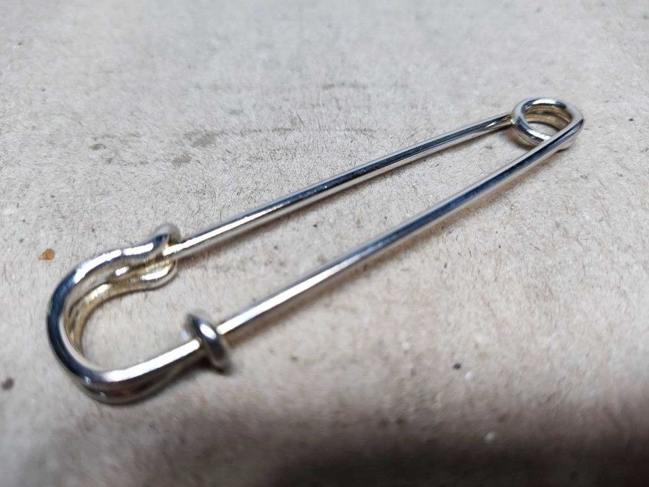 Булавка декоративная стальная для шарфа, шали и др. 75х16 мм