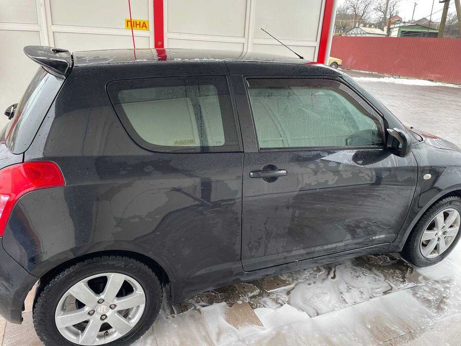 Продам авто Suzuki Swift 2008р