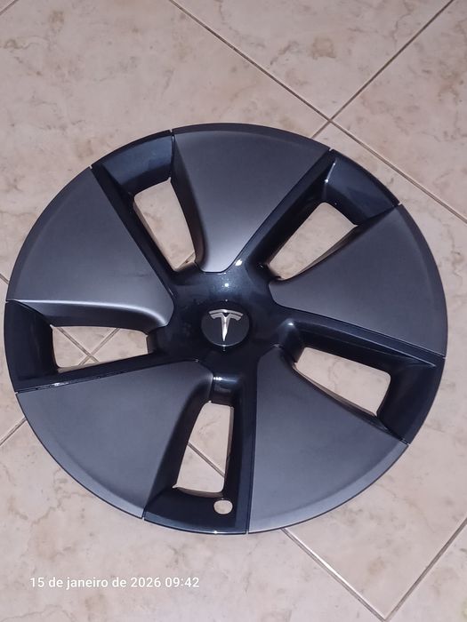 Tampão do Tesla Model 3