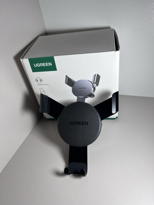 Кріплення телефона в авто UGREEN LP130 Gravity Drive Air Vent Mount Phone Holder Deep Black (40907)