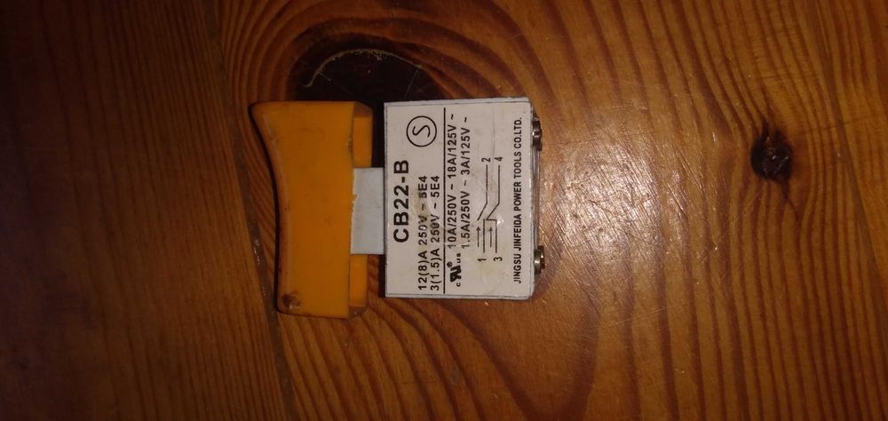 Ukośnica ems 1425l części
