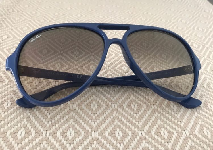 Óculos RayBan azuis