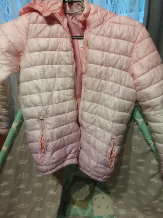 Осінні куртки  для дівчинки