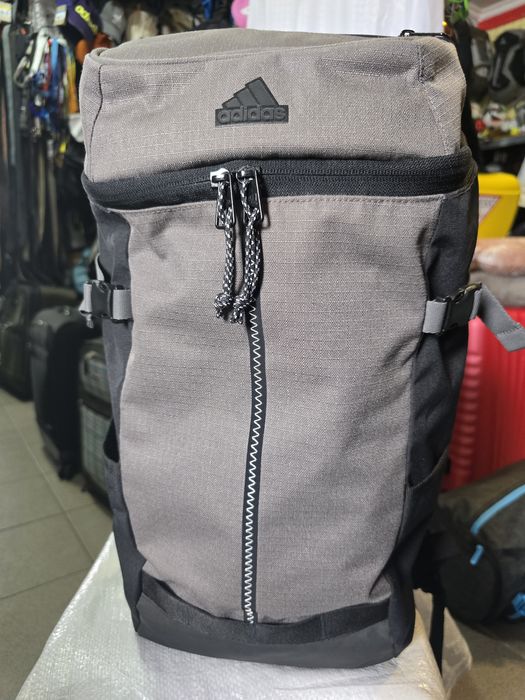 Рюкзак adidas Xplorer
колір сірий великий візерунок