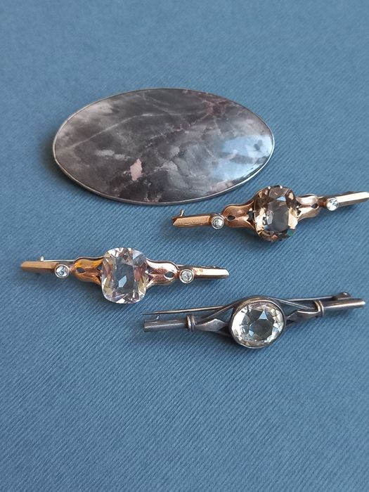 Броши серебро 875проба и 84 проба