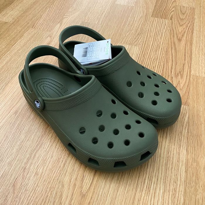 Шльопанці хакі крокси Crocs Classic