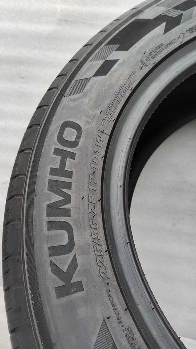 Opona Letnia 225/55/17 Kumho Ecsta HS52 7,2mm 2023r