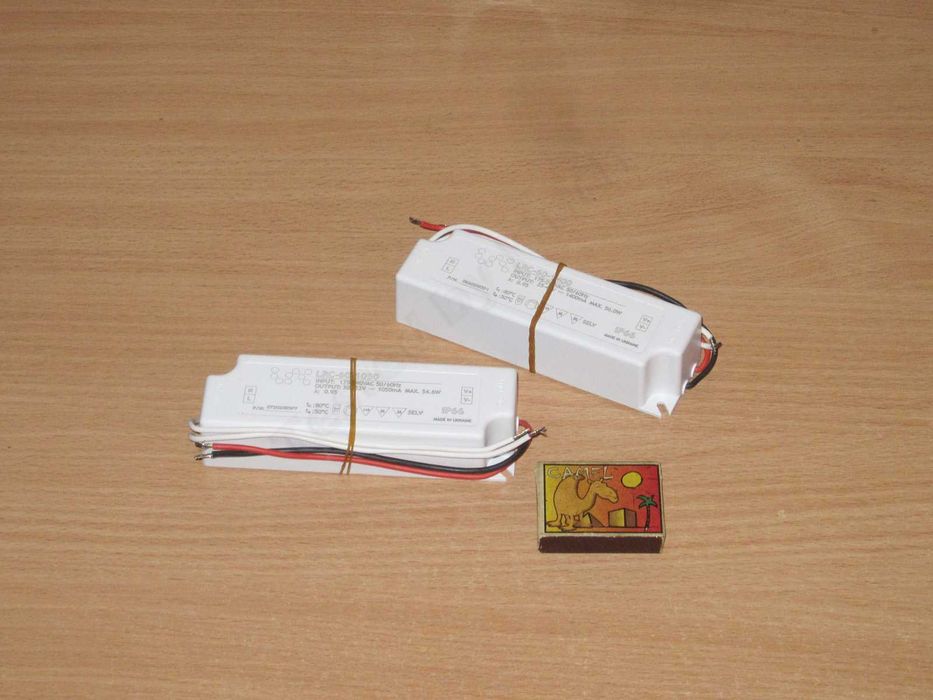 Блоки питания 12/24 вольта 60 ватт с защитой IP66 LRC-60