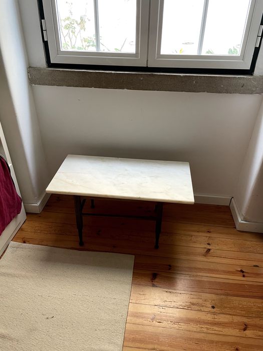 Mesa de mármore verdadeira