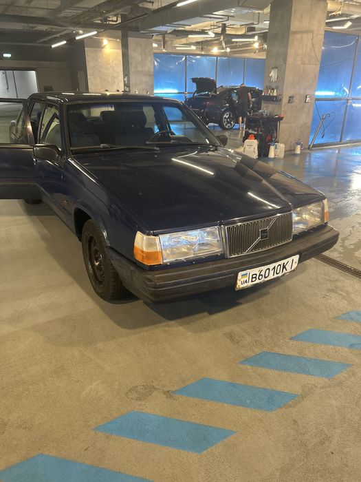 Volvo 940GL 1993