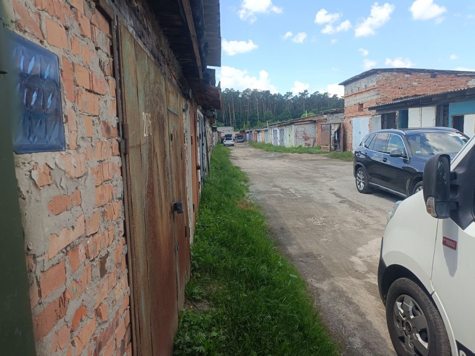 Продам гараж в кооперативі Простір