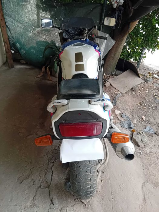 Suzuki Gsx 750 R de 1992 para peças.