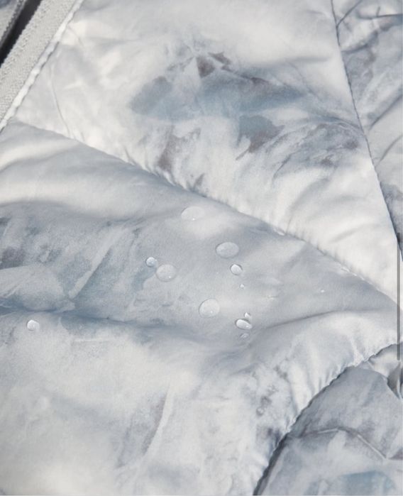 Стильна куртка від Zara . Пальто , пуховик .