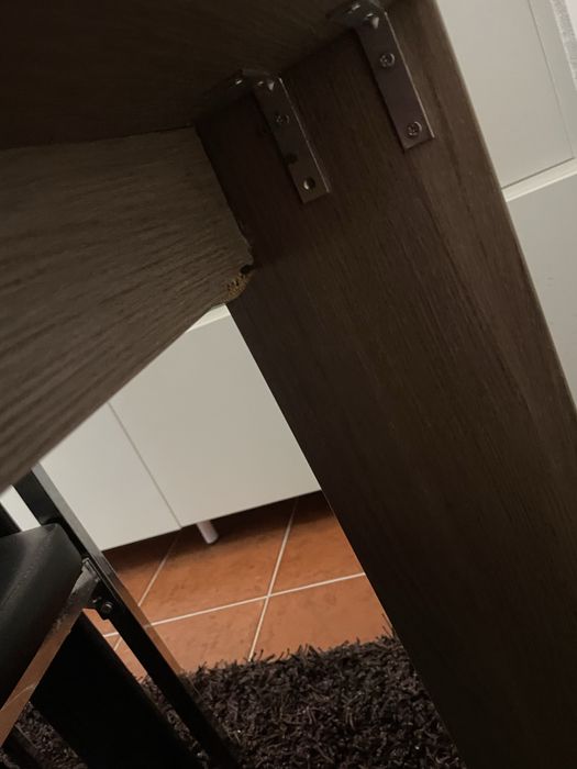 Mesa de sala em madeira extensivel