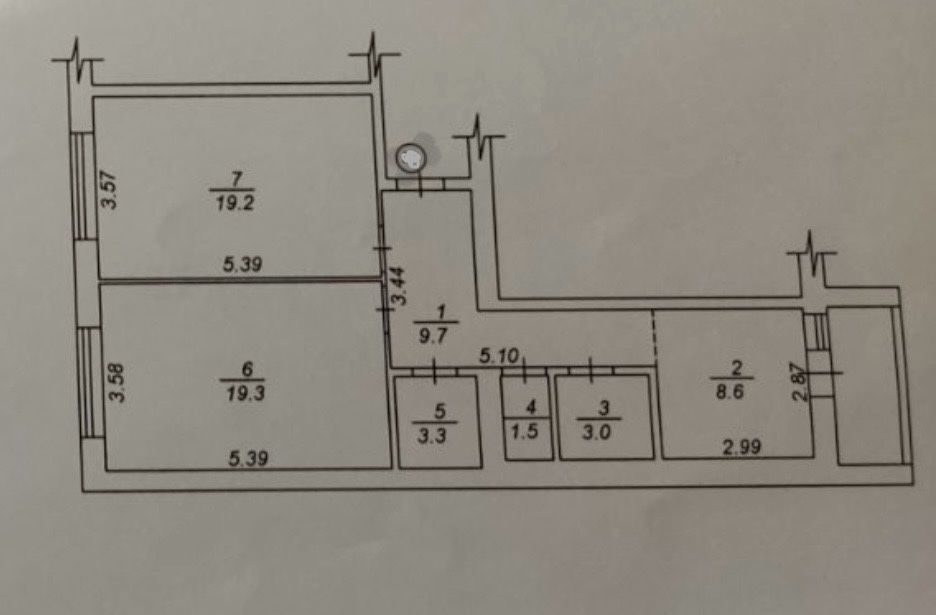 Продам 2к квартиру 67м2 в зданому будинку ЖК  Петрівський квартал