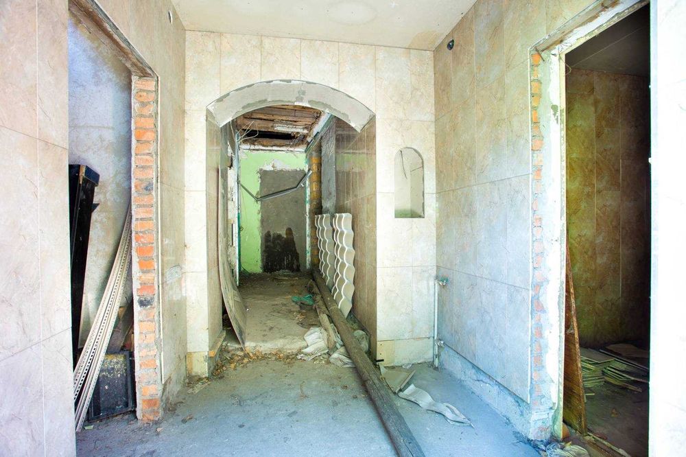 Пр.Богоявленский 700 кв.м. фасад цена 79 тыс.у.е.