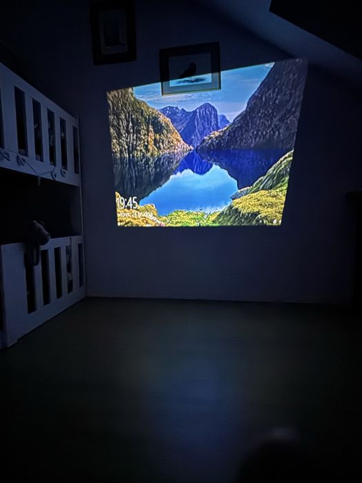 Projektor multimedialny ISMART