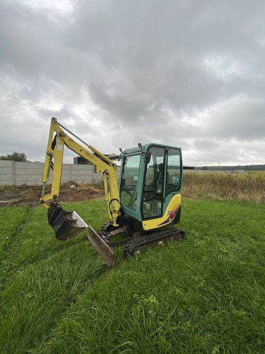 Wynajem minikoparki bez operatora Yanmar Sv17 Ex 3 łyzki