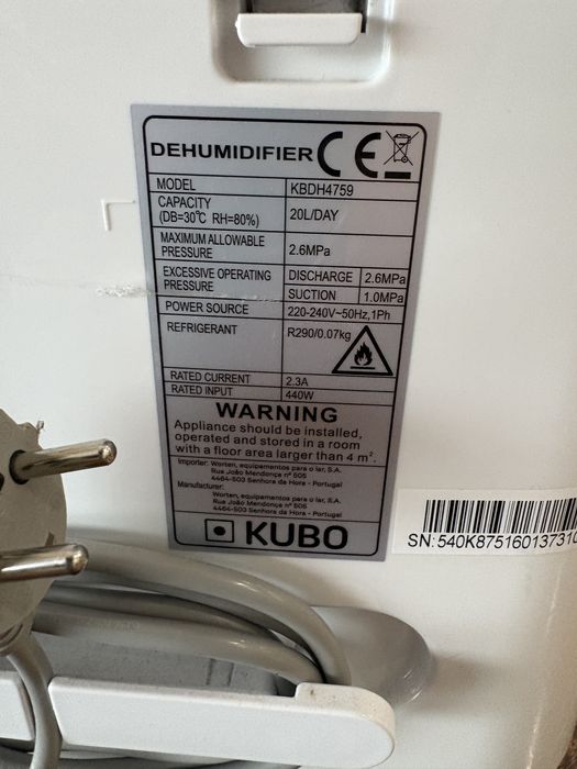Desumidificador Kubo KBDH4759 — 20 L/dia, como novo