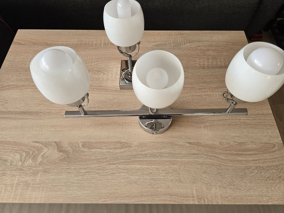 Kinkiety chromo -niklowane.