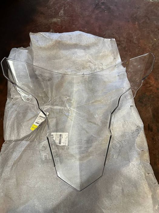 Стекло ветровое прозрачное для мотоцикла BMW 1000rr 2019-2022 год
Цена