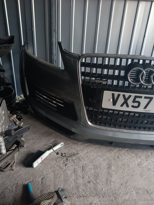 Zderzak przód kompletny audi Q7 4l