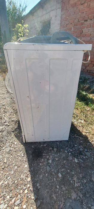 Пральна машина Indesit