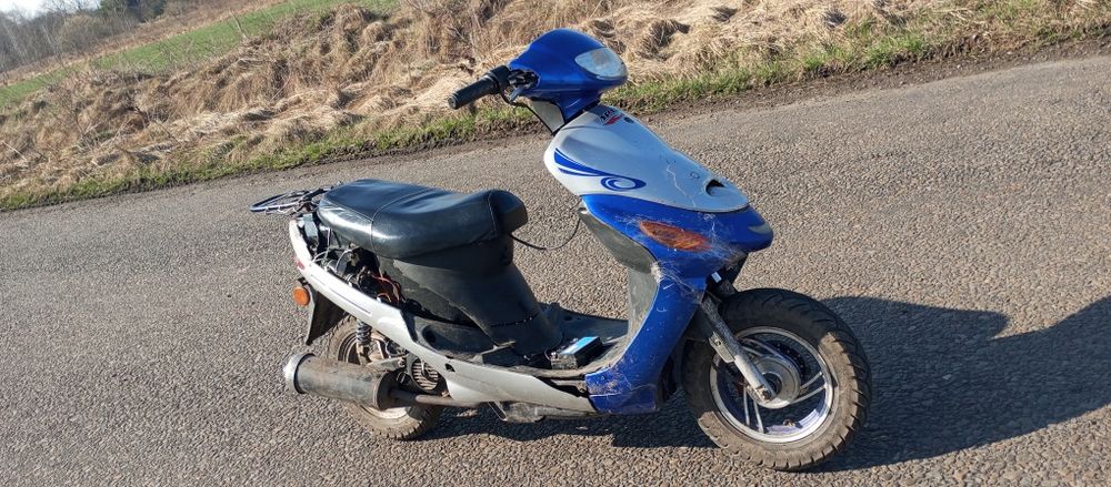 Продам скутер spark sp 80 A15