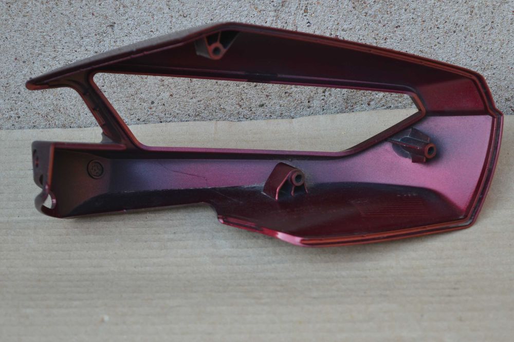 Honda GL 1800 Gold Wing '18r+ OBUDOWA lusterka prawa