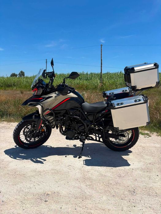 Benelli TRK 702X 2024 - como nova - 3 malas