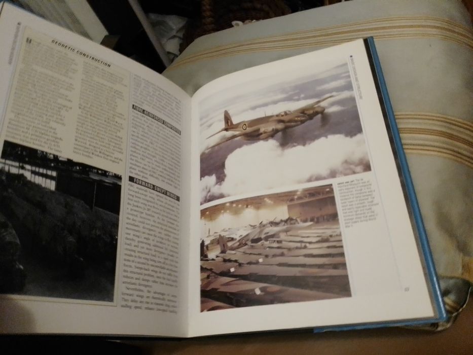 Aerial Fire Power-Peack9E-Aviation Record Breakers8E-Tshirt2EDesde 2E