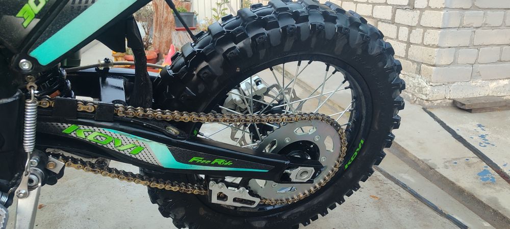Kovi Advance Free ride 300, ne Geon