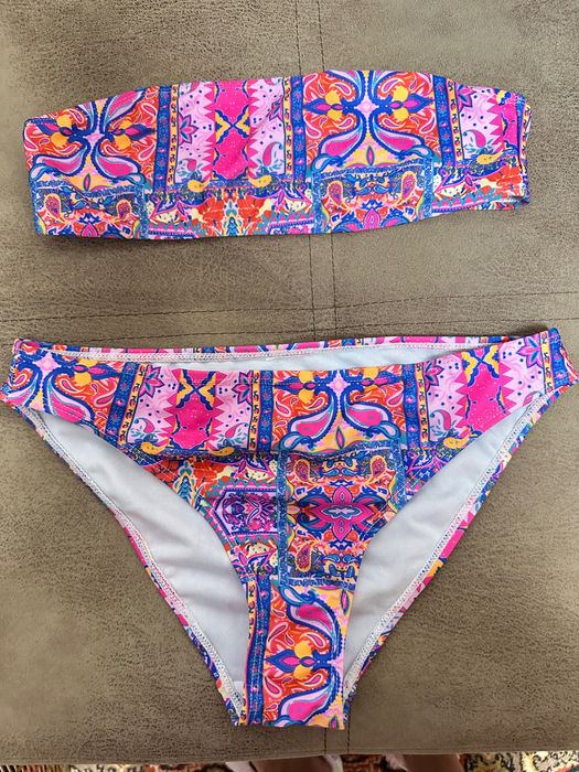 Купальник на дівчину