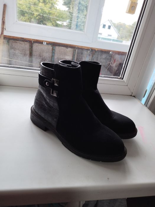 Замшеві полусапожки