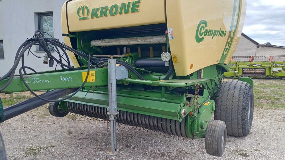 Prasa Krone Comprima V180