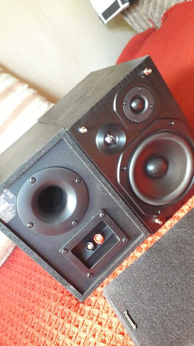 mini HiFi музыкальный центр Philips BTB8000