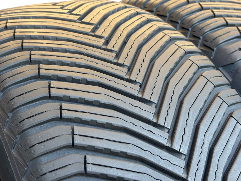 225/55/19 MICHELIN Cross Climate 2 SUV 103V XL 25 ROK