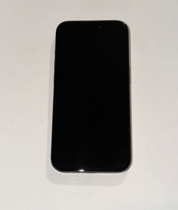 iPhone 15 pro 128gb