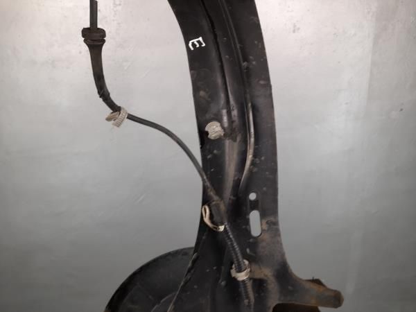 Braço de suspensão trás esquerdo MAZDA 3 (BK)