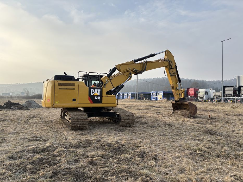 Usługi Roboty Koparką Gąsienicową Minikoparka Wynajem Wozidło Sprzedaż