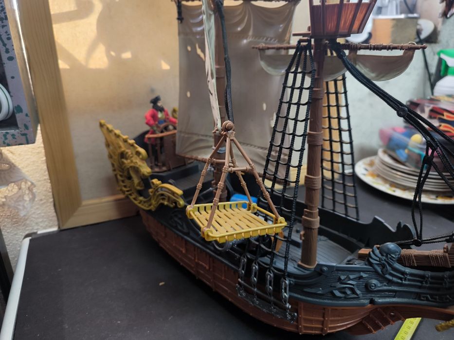 Navio Pirata Playmobil - Brinquedo